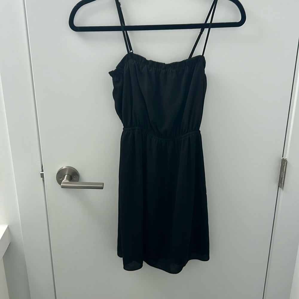 Artiza black dress